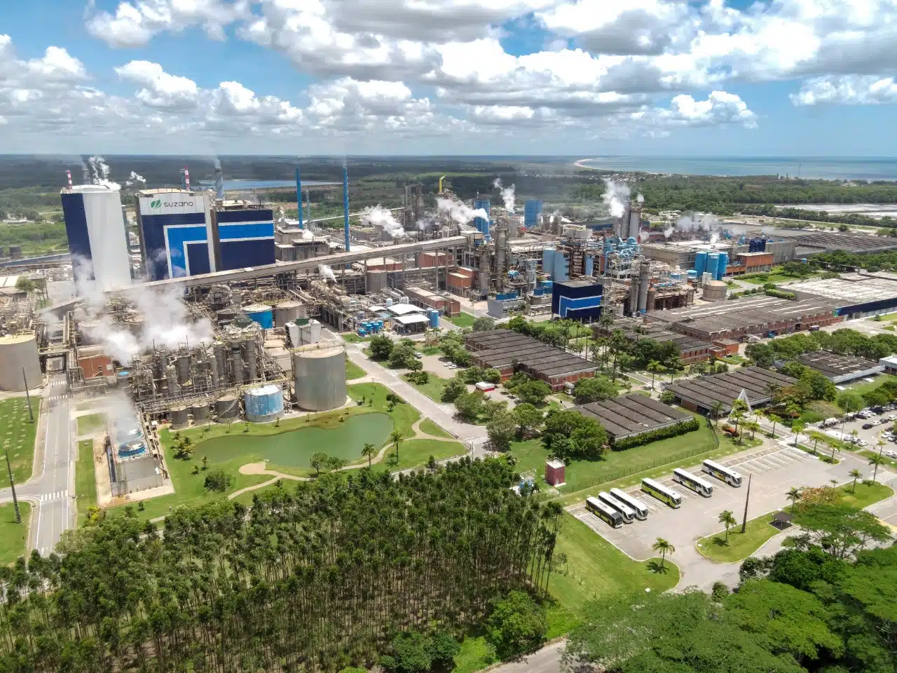 Fábrica de papel e celulose da Suzano